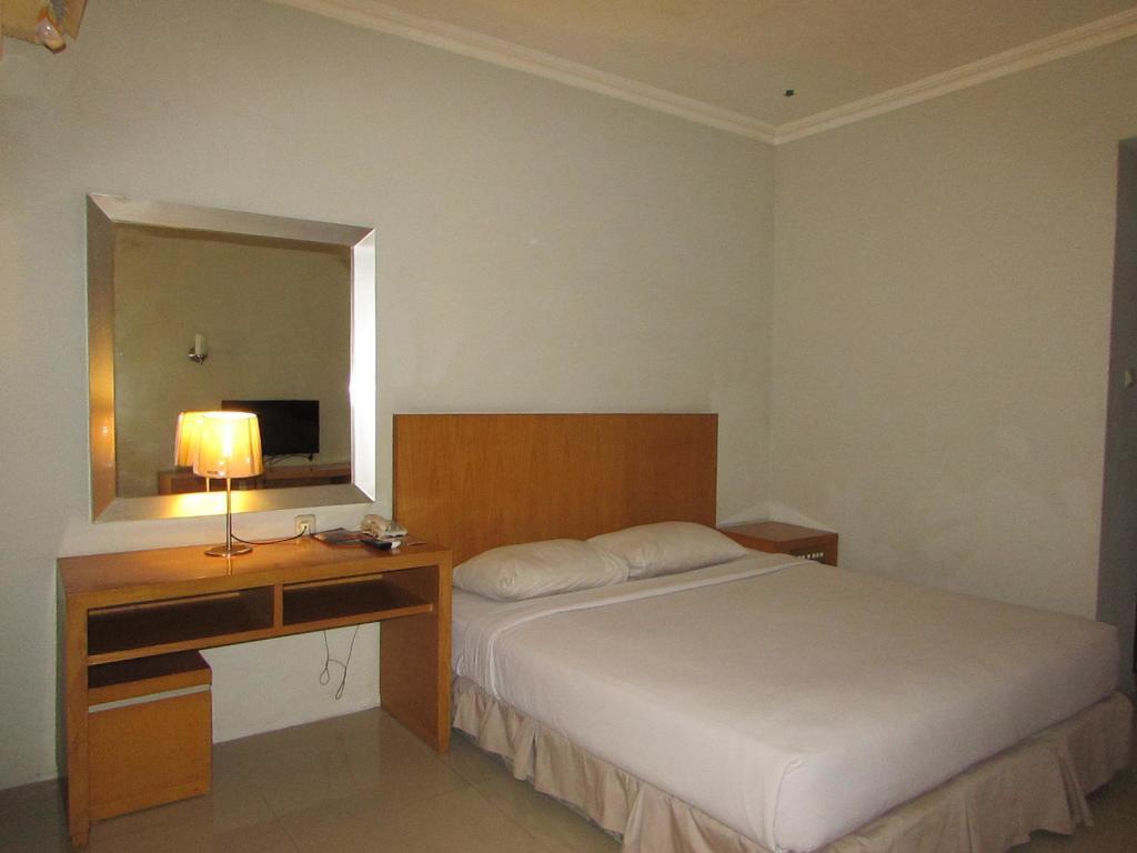 วิซาตา โฮเทล แอมเปรา Hotel ปาเลมบัง ห้อง รูปภาพ