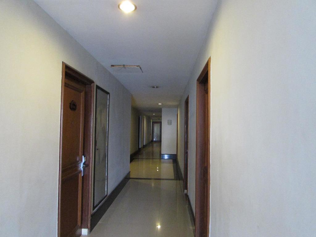 วิซาตา โฮเทล แอมเปรา Hotel ปาเลมบัง ภายนอก รูปภาพ
